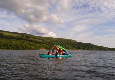Canoeing%20on%20Windermere%20with%20Humphery%20Head%20Centre